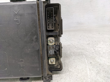 2012 Chevrolet Express 2500 Fusebox Fuse Box Panel Relay Module P/N:22741866 Fits OEM Used Auto Parts