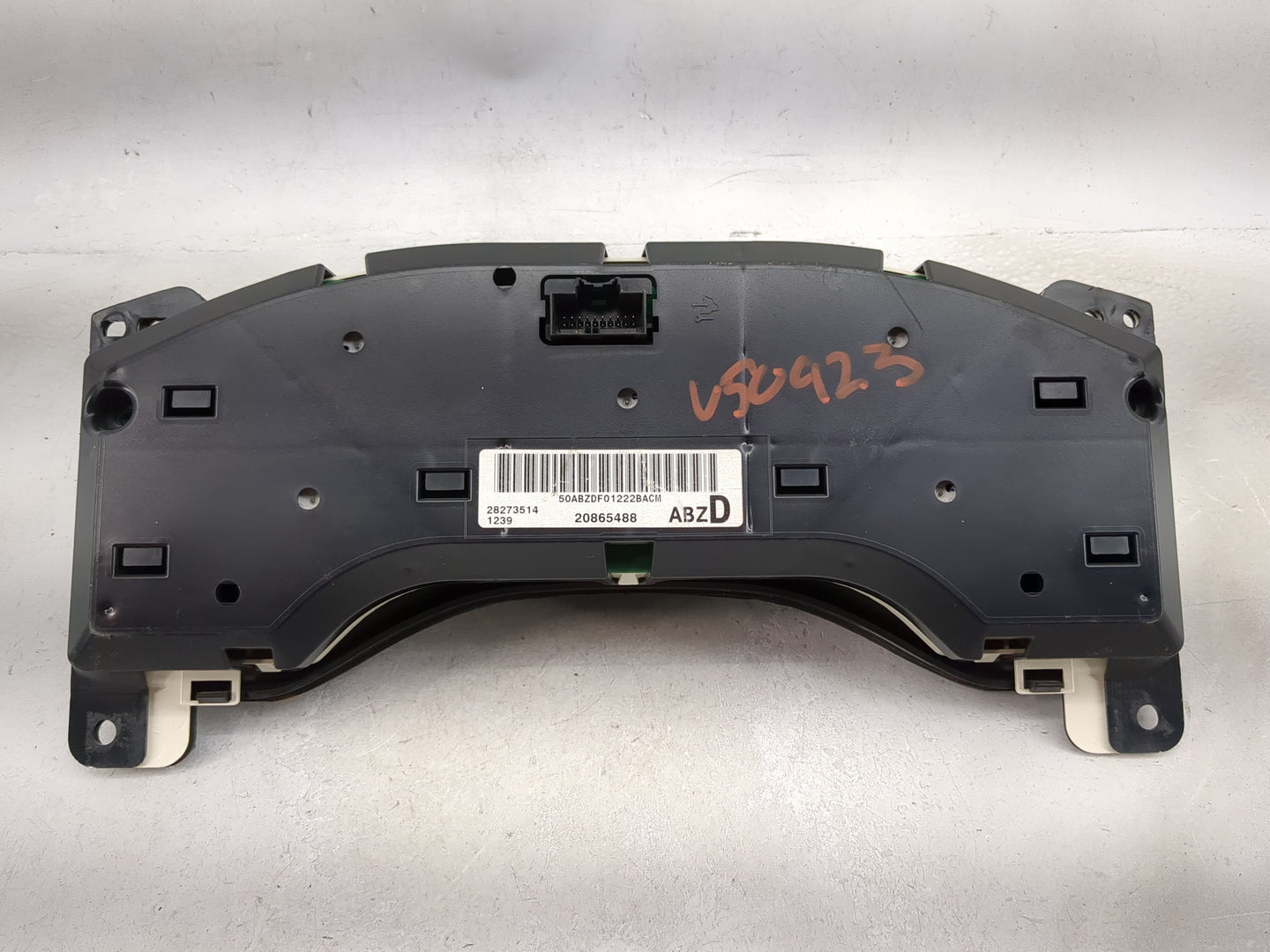 2012 Chevrolet Express 2500 Instrument Cluster Speedometer Gauges P/N:28273514 20865488, 50ABZDF01222BACM Miles: Fits OEM Us