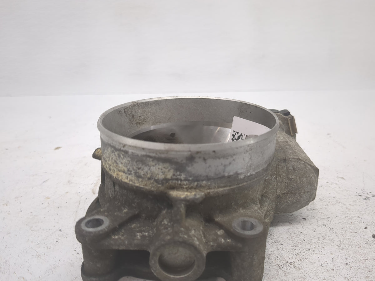 2009-2015 Chevrolet Express 2500 Throttle Body Fits Fits 2009 2010 2011 2012 2013 2014 2015 OEM Used Auto Parts - Oemusedaut