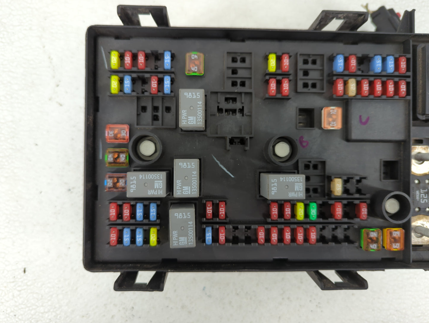 2012 Chevrolet Express 2500 Fusebox Fuse Box Panel Relay Module P/N:3B0960104 84437329, 84302104 Fits OEM Used Auto Parts - 