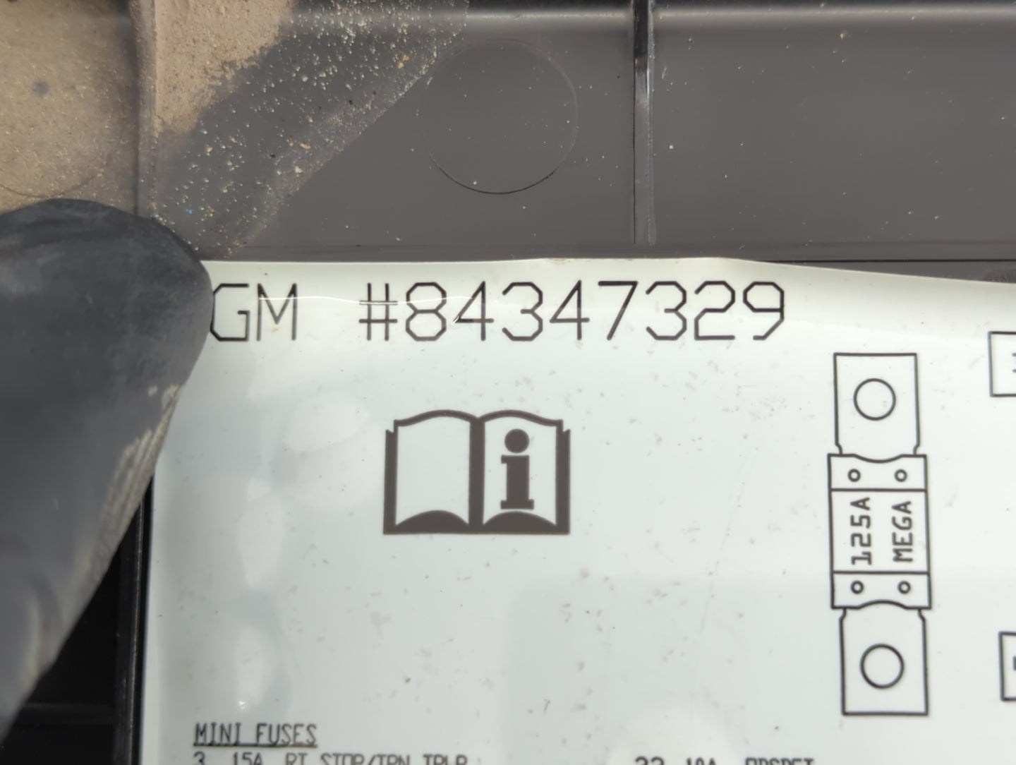 2012 Chevrolet Express 2500 Fusebox Fuse Box Panel Relay Module P/N:3B0960104 84437329, 84302104 Fits OEM Used Auto Parts - 