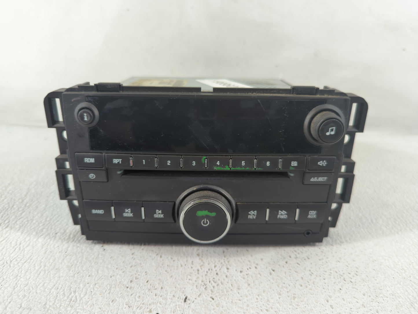 2008-2014 Chevrolet Express 3500 Radio AM FM Cd Player Receiver Replacement P/N:25942015 Fits OEM Used Auto Parts - Oemuseda
