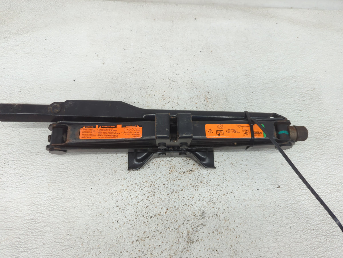 Chevrolet Impala Spare Scissor Car Jack 1067084 - Oemusedautoparts1.com