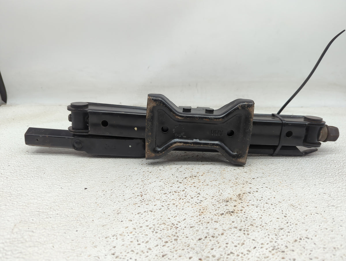 Chevrolet Impala Spare Scissor Car Jack 1067084 - Oemusedautoparts1.com