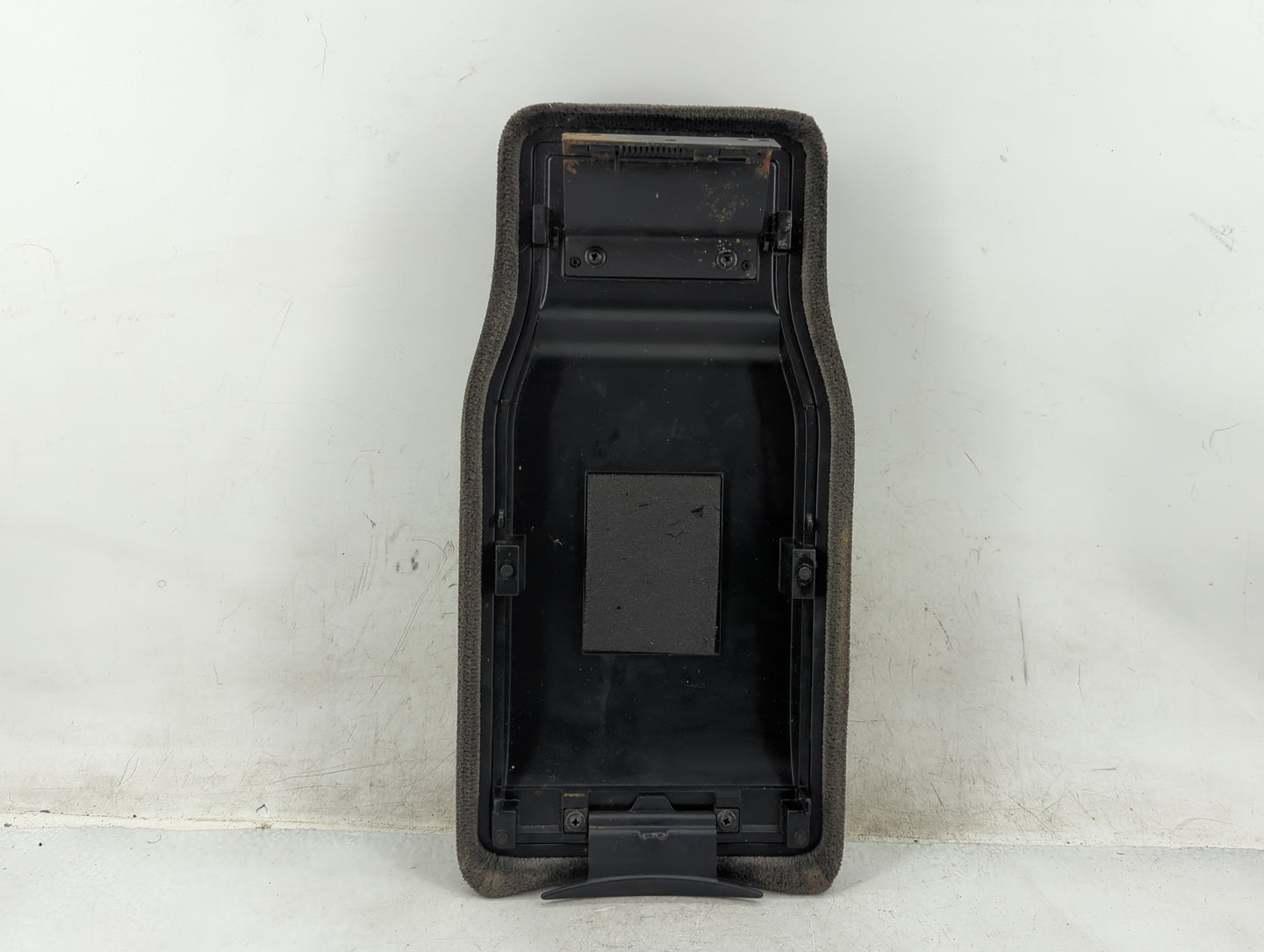 2007-2016 Chevrolet Impala Center Console Armrest Cover Lid Fits Fits 2007 2008 2009 2010 2011 2012 2013 2014 2015 2016 OEM 