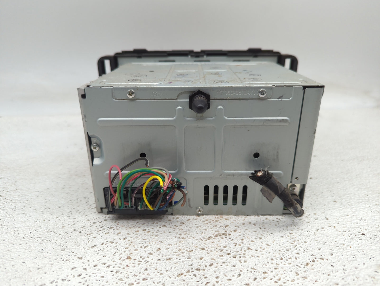 2011-2012 Chevrolet Impala Radio AM FM Cd Player Receiver Replacement P/N:20955156 Fits Fits 2011 2012 OEM Used Auto Parts -