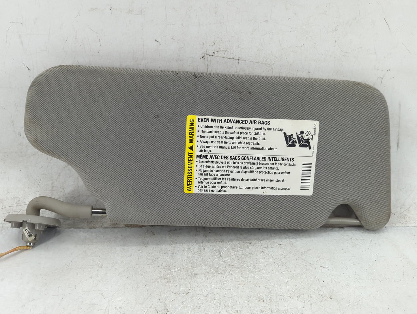 2006-2016 Chevrolet Impala Sun Visor Shade Replacement Driver Left Mirror Fits OEM Used Auto Parts - Oemusedautoparts1.com