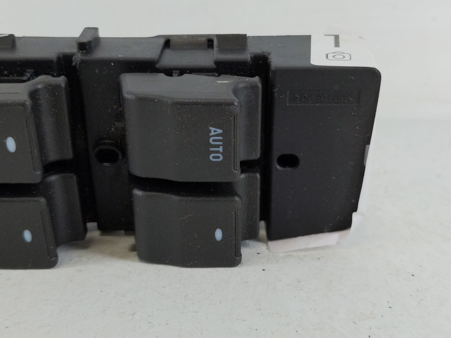 2009-2016 Chevrolet Impala Master Power Window Switch Replacement Driver Side Left P/N:25828893 Fits OEM Used Auto Parts - O