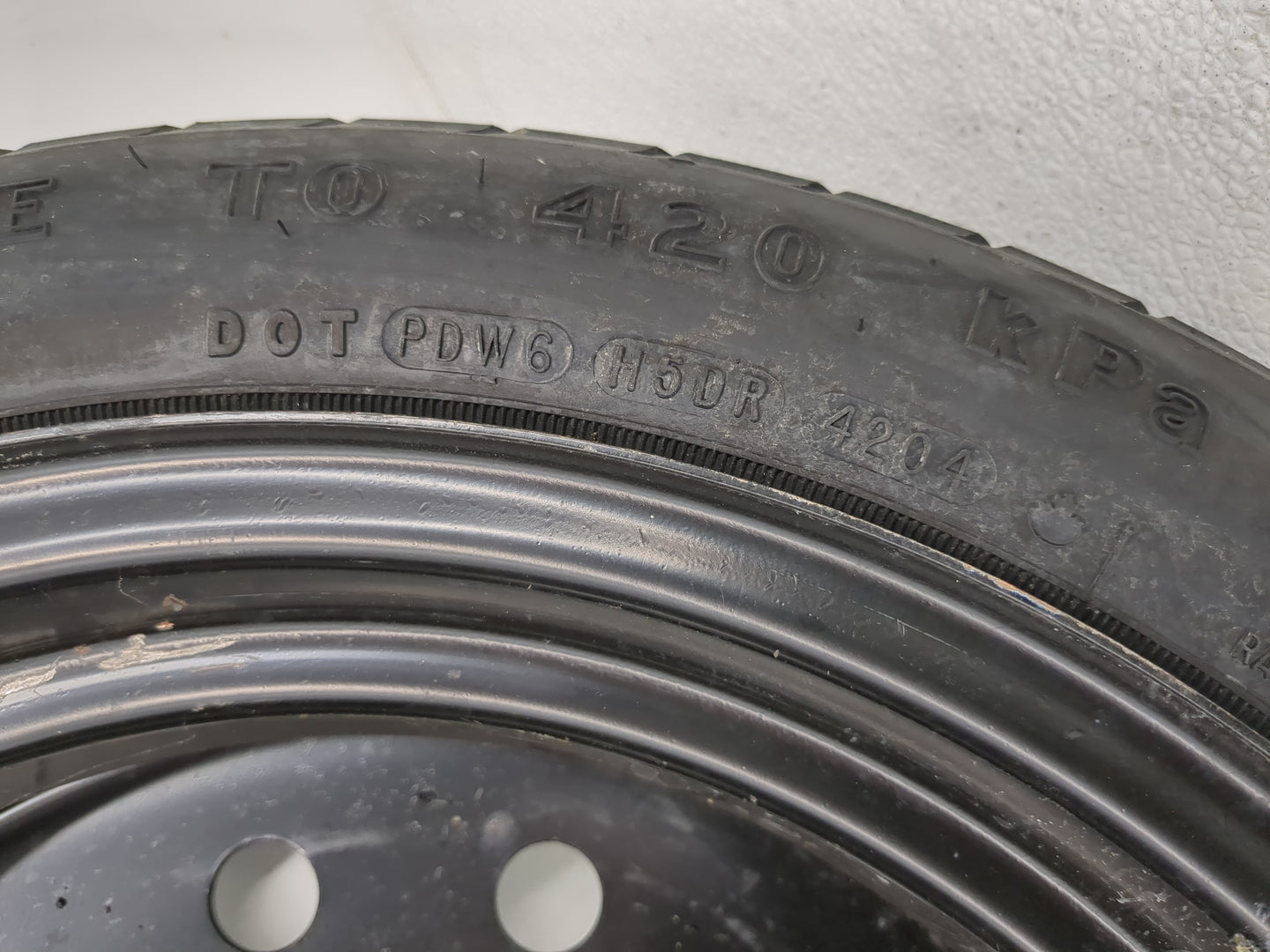 2000-2016 Chevrolet Impala Spare Donut Tire Wheel Rim Oem - Oemusedautoparts1.com