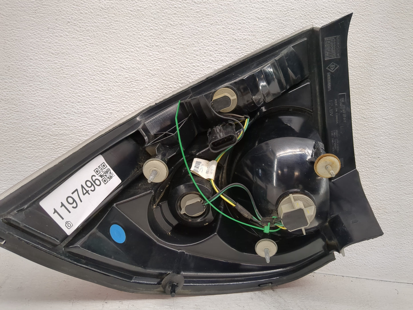 2006-2016 Chevrolet Impala Tail Light Assembly Driver Left OEM Fits Fits 2006 2007 2008 2009 2010 2011 2012 2013 2014 2015 2