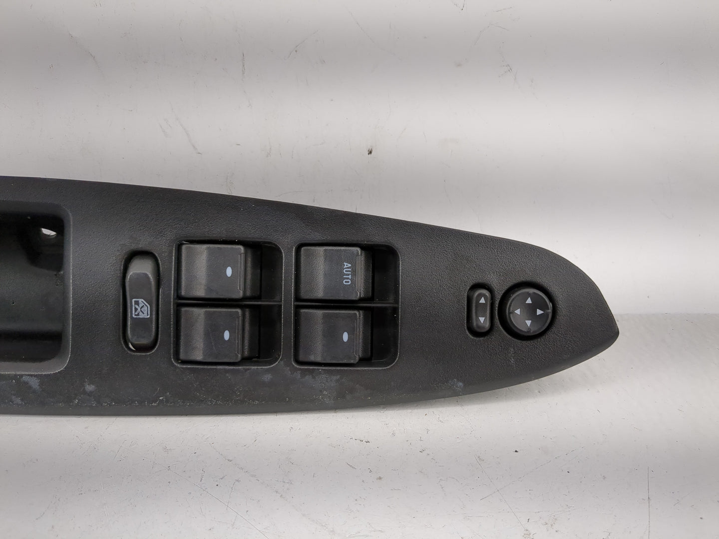 2009-2016 Chevrolet Impala Master Power Window Switch Replacement Driver Side Left P/N:25828893 Fits OEM Used Auto Parts - O