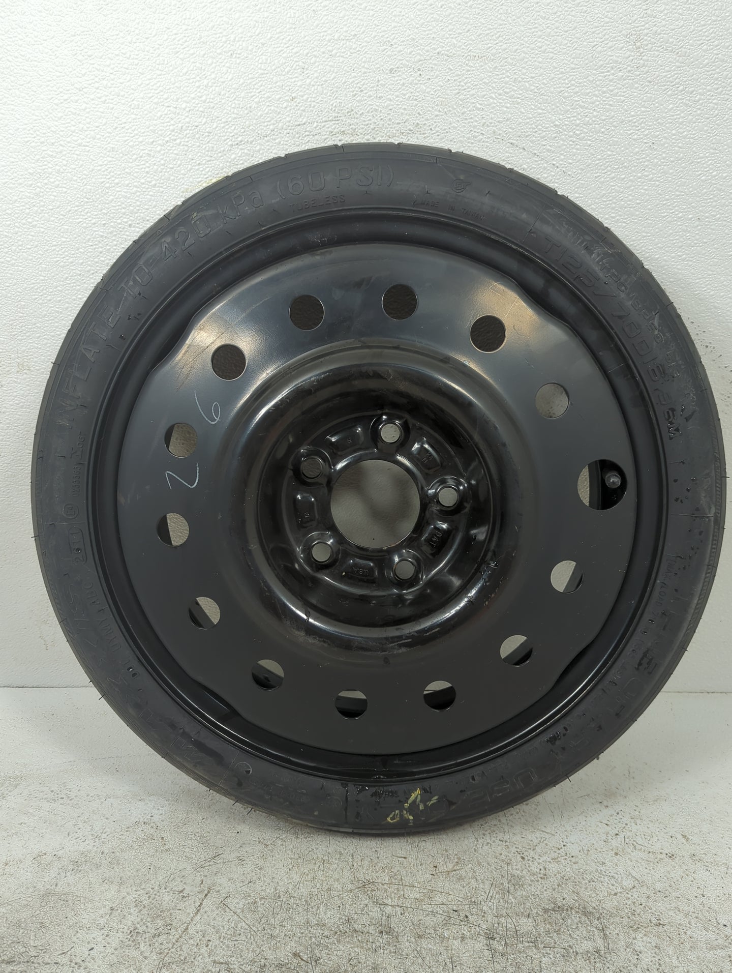 2012-2016 Chevrolet Impala Spare Donut Tire Wheel Rim Oem 1236022 - Oemusedautoparts1.com