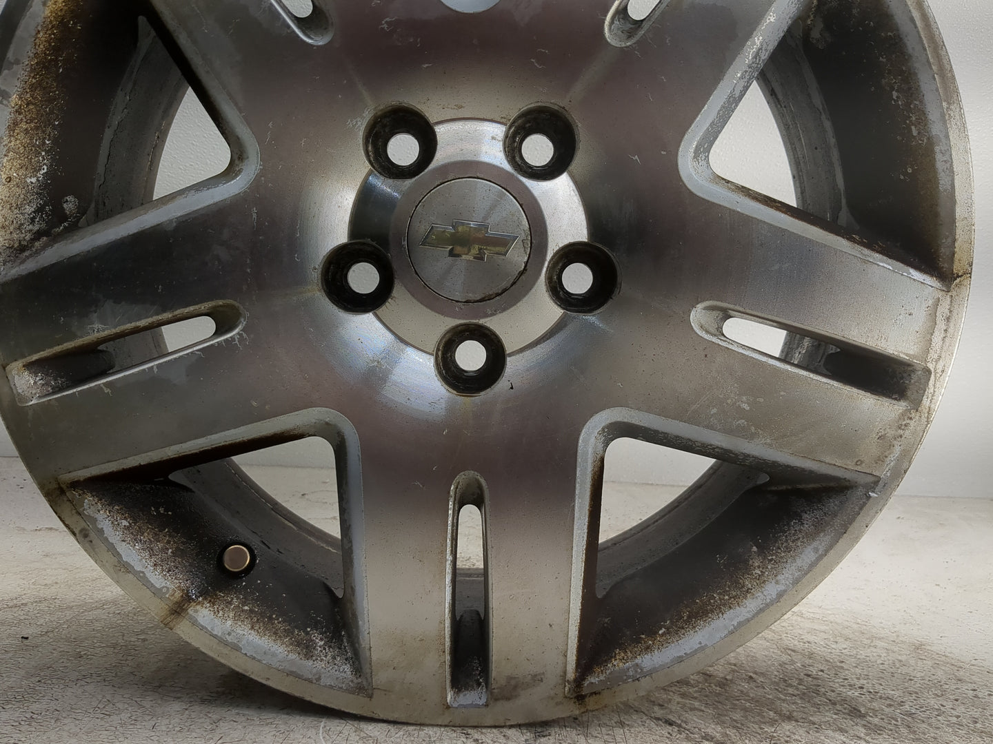 2006-2016 Chevrolet Impala Oem Wheel Rim 1236026 - Oemusedautoparts1.com