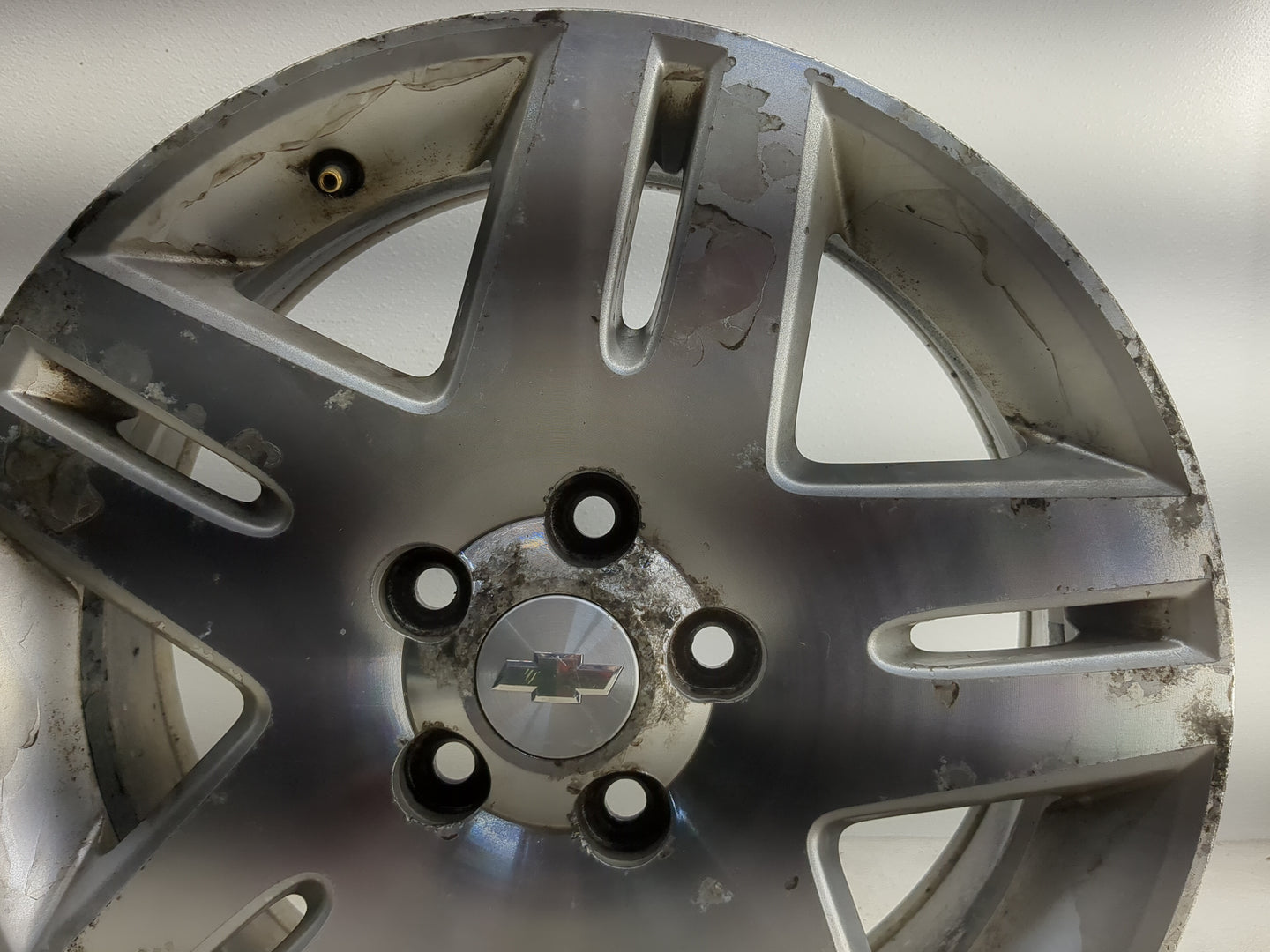 2006-2016 Chevrolet Impala Oem Wheel Rim 1236027 - Oemusedautoparts1.com