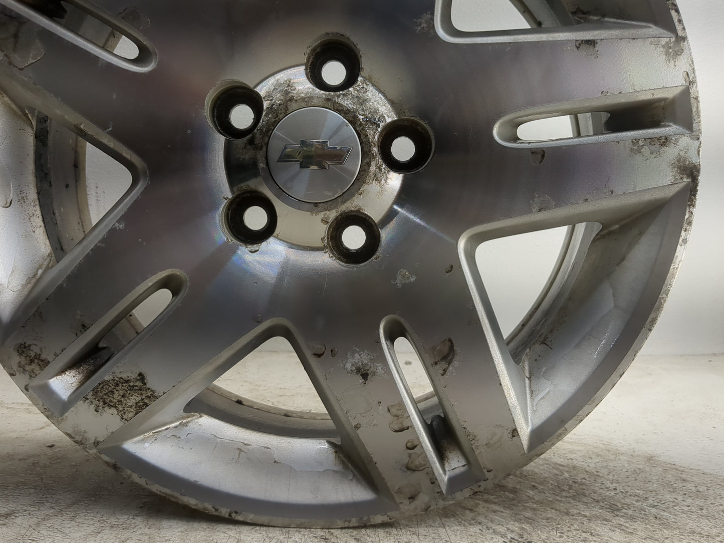 2006-2016 Chevrolet Impala Oem Wheel Rim 1236027 - Oemusedautoparts1.com