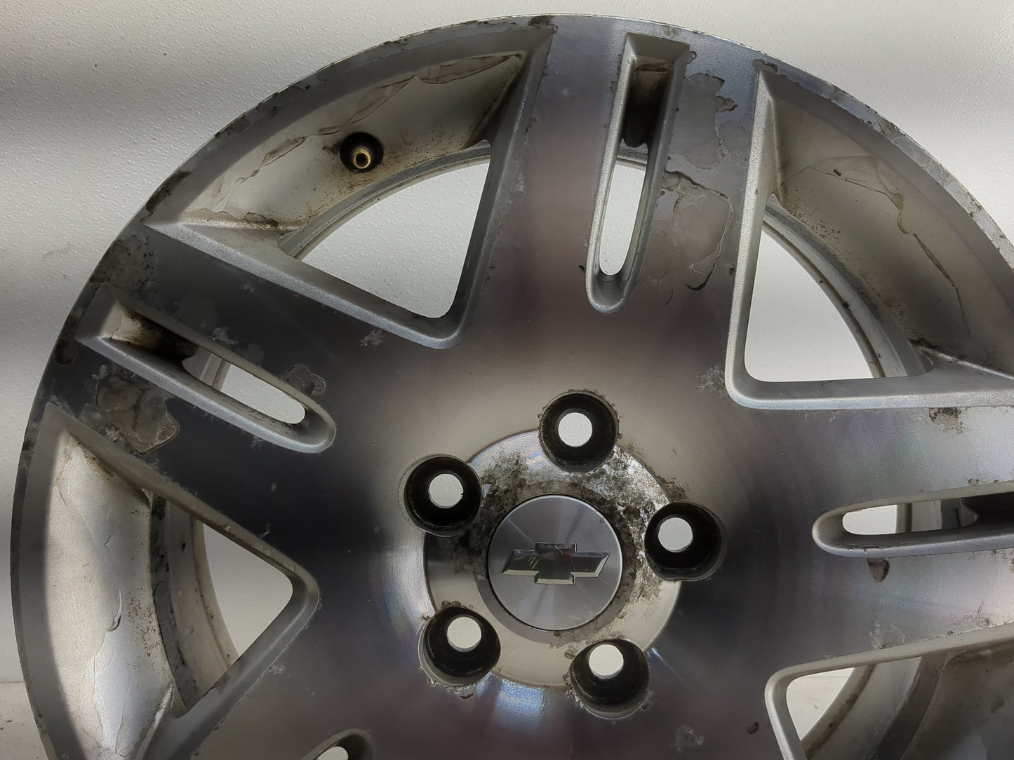 2006-2016 Chevrolet Impala Oem Wheel Rim 1236027 - Oemusedautoparts1.com