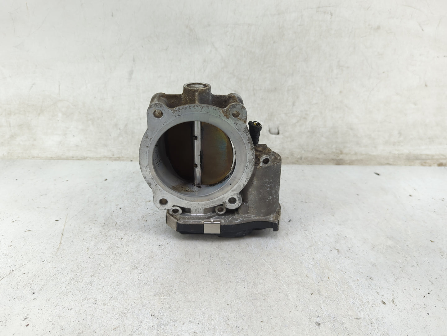 2012-2020 Chevrolet Impala Throttle Body Fits Fits 2012 2013 2014 2015 2016 2017 2018 2019 2020 2021 2022 OEM Used Auto Part