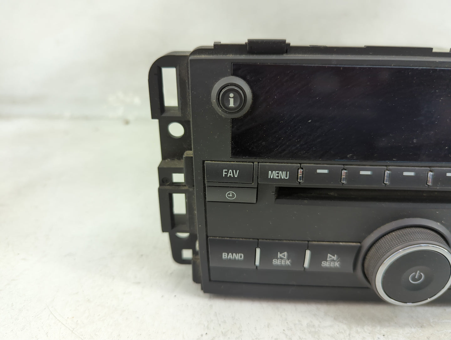 2011-2012 Chevrolet Impala Radio AM FM Cd Player Receiver Replacement P/N:20955156 Fits Fits 2011 2012 OEM Used Auto Parts -