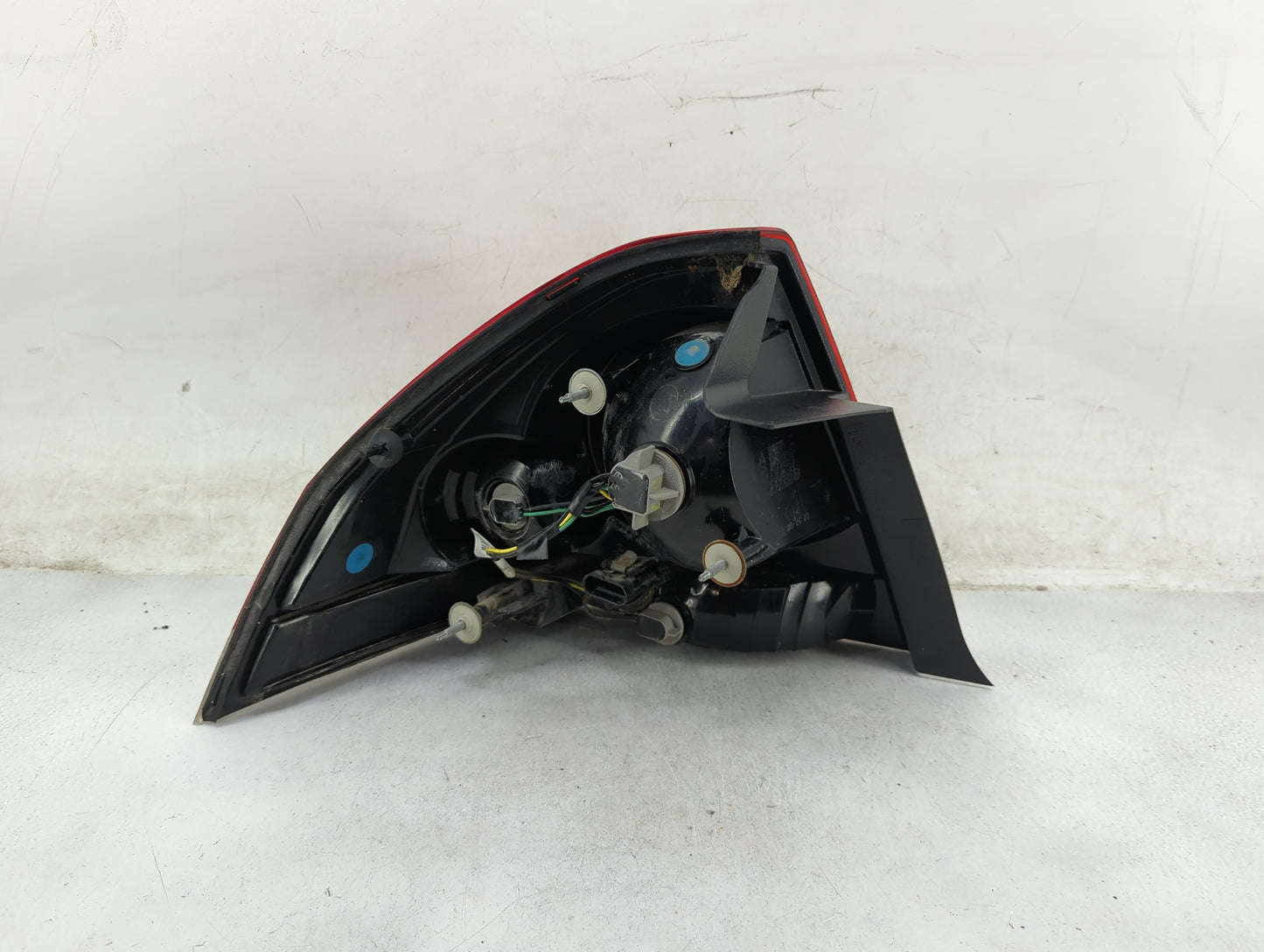 2006-2016 Chevrolet Impala Tail Light Assembly Passenger Right OEM Fits OEM Used Auto Parts - Oemusedautoparts1.com