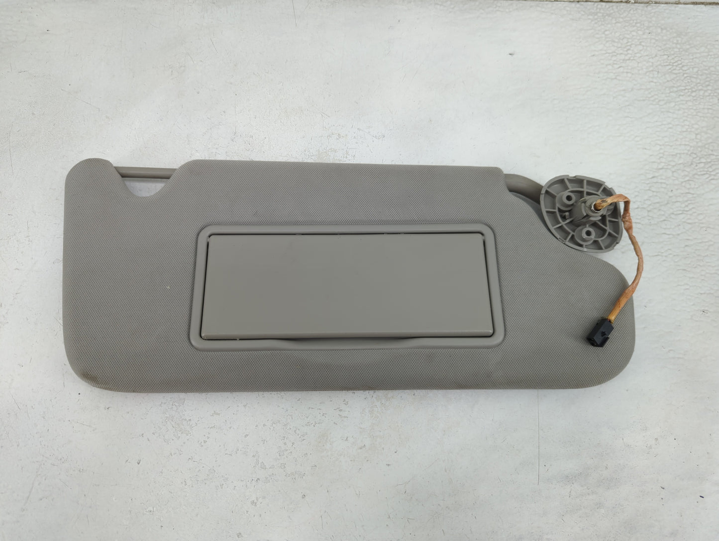 2006-2016 Chevrolet Impala Sun Visor Shade Replacement Driver Left Mirror Fits OEM Used Auto Parts - Oemusedautoparts1.com