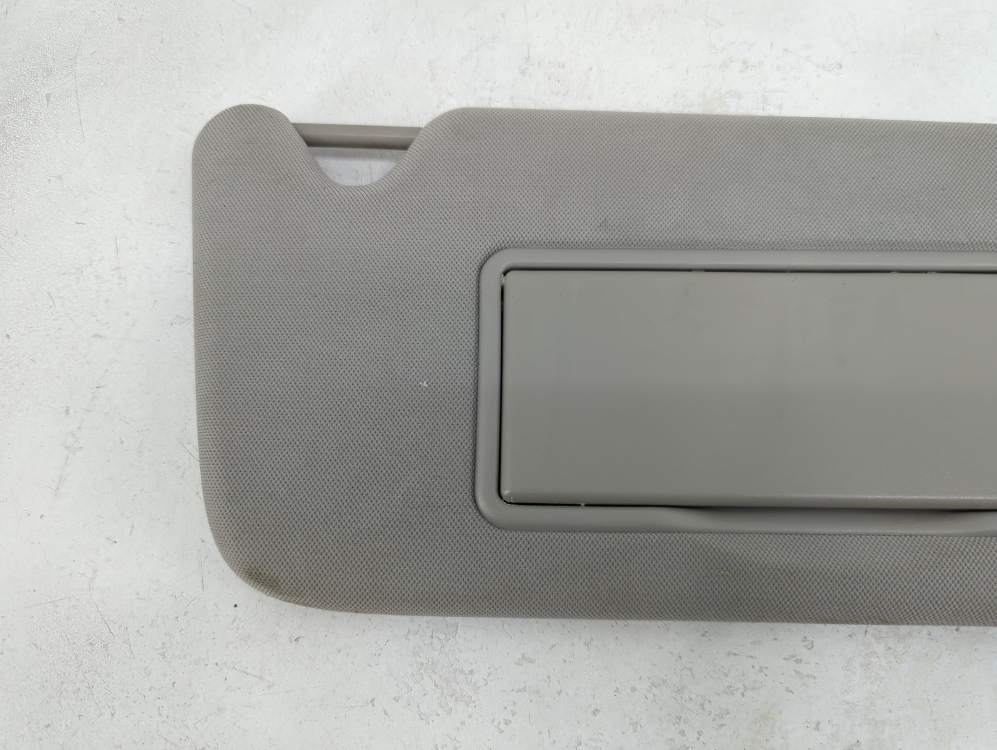 2006-2016 Chevrolet Impala Sun Visor Shade Replacement Driver Left Mirror Fits OEM Used Auto Parts - Oemusedautoparts1.com