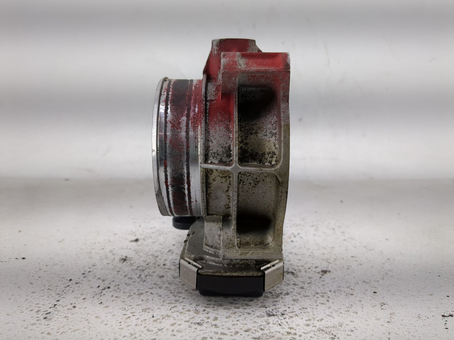 2012-2020 Chevrolet Impala Throttle Body Fits Fits 2012 2013 2014 2015 2016 2017 2018 2019 2020 2021 2022 OEM Used Auto Part