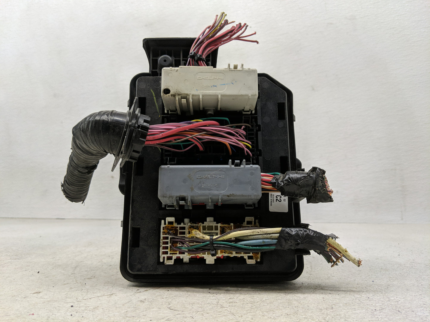 2012-2016 Chevrolet Impala Fusebox Fuse Box Panel Relay Module P/N:13786621 Fits Fits 2012 2013 2014 2015 2016 OEM Used Auto