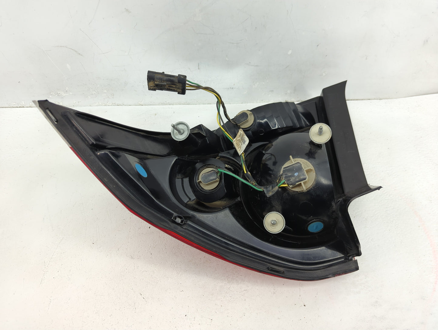 2006-2016 Chevrolet Impala Tail Light Assembly Driver Left OEM P/N:25971597 Fits OEM Used Auto Parts - Oemusedautoparts1.com
