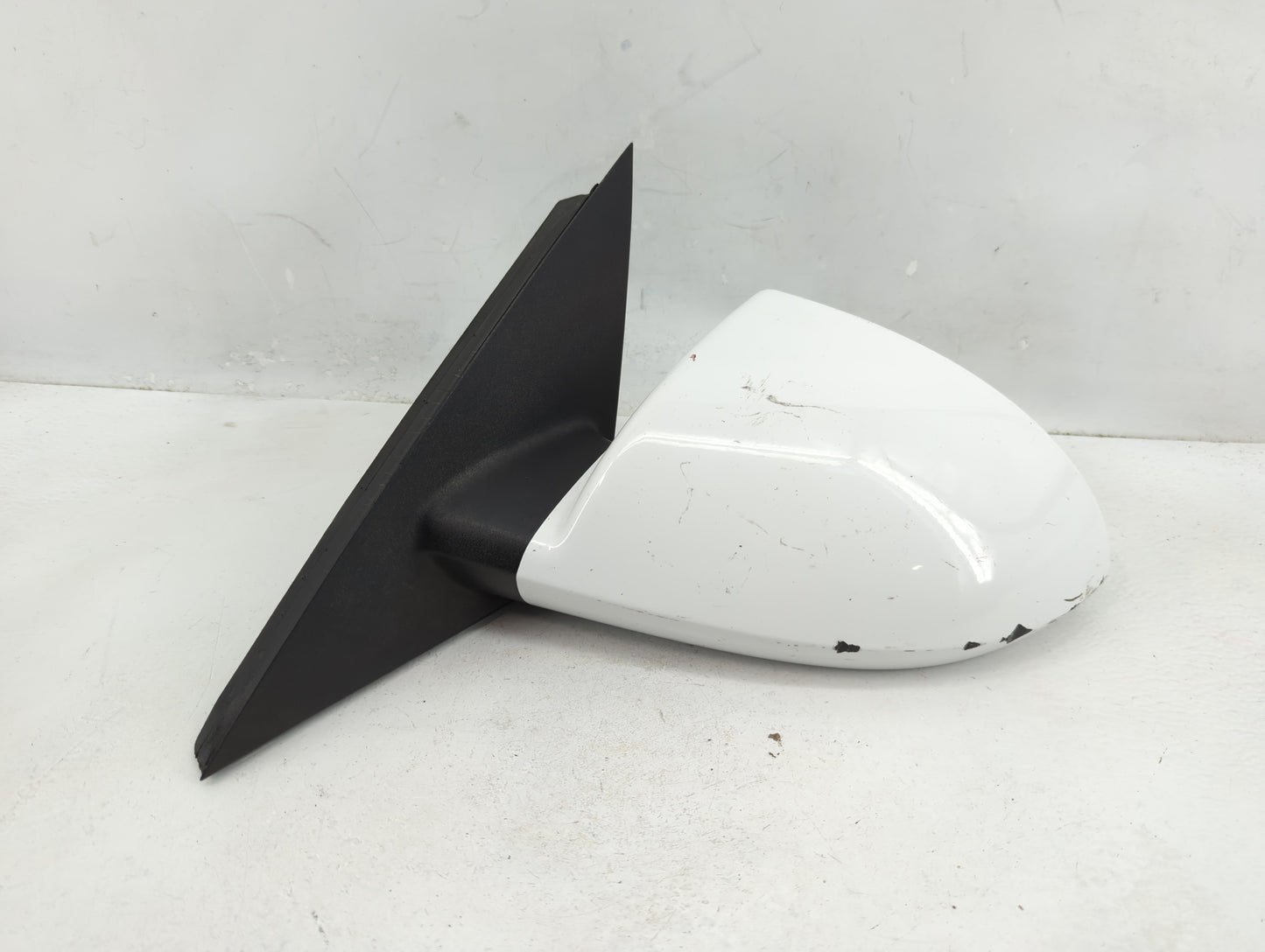 2006-2016 Chevrolet Impala Driver Side View Mirror - Left Door Mirror OEM Used - Oemusedautoparts1.com