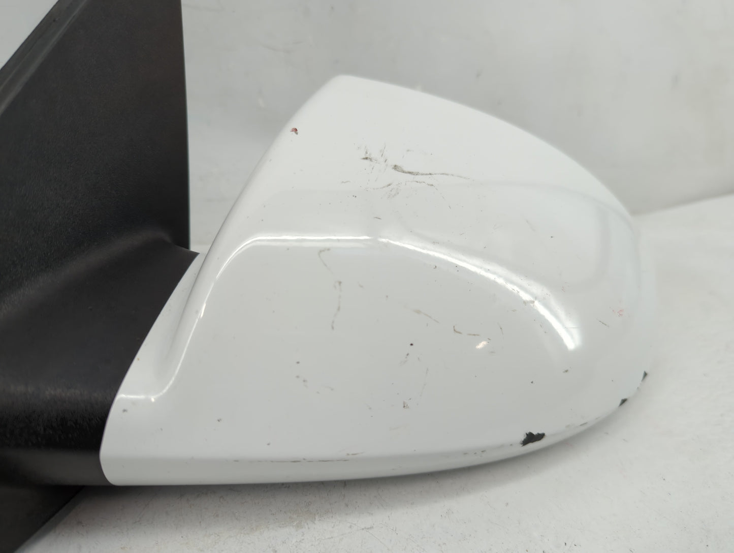 2006-2016 Chevrolet Impala Driver Side View Mirror - Left Door Mirror OEM Used - Oemusedautoparts1.com