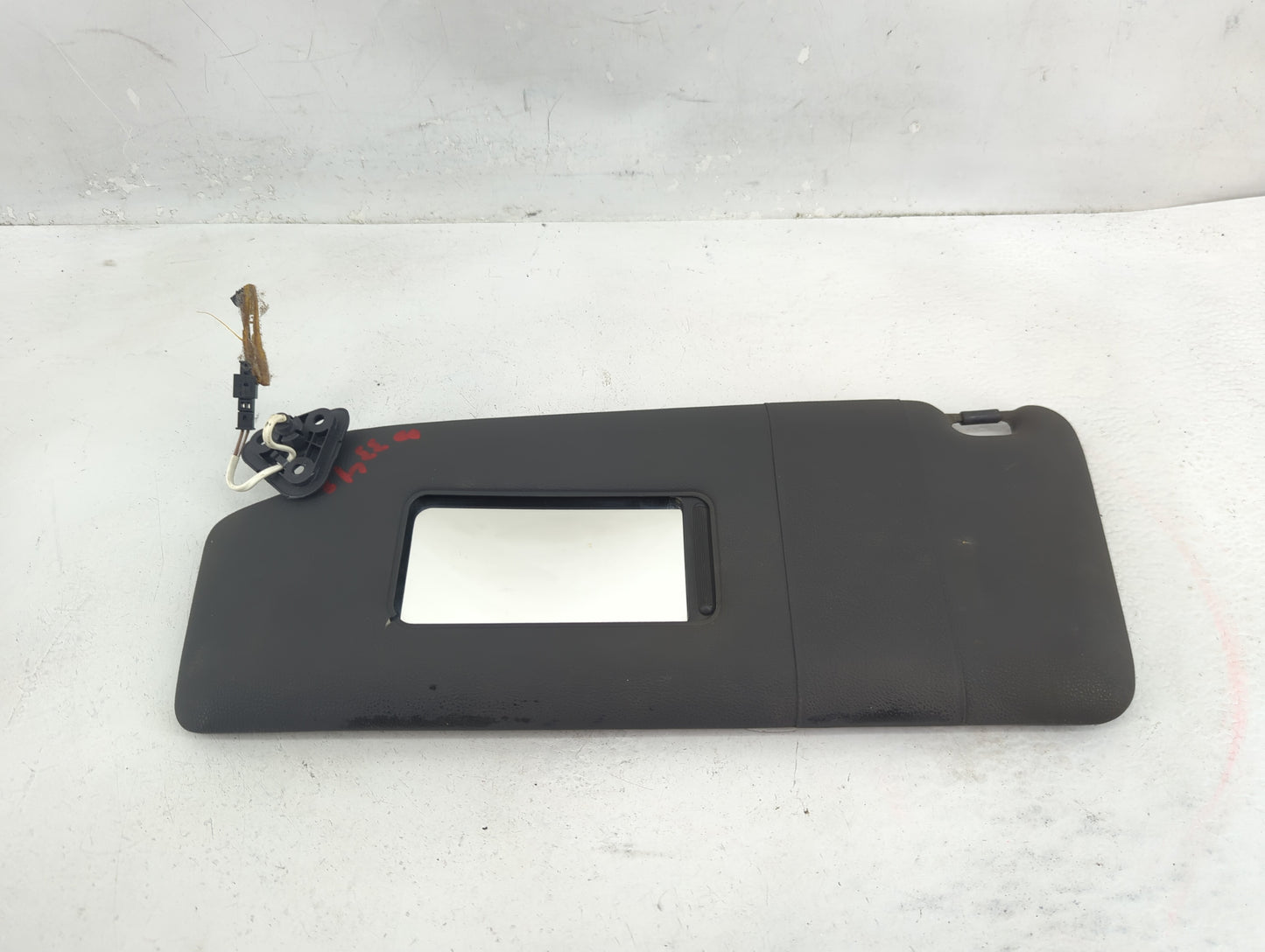 2006-2016 Chevrolet Impala Sun Visor Shade Replacement Driver Left Mirror Fits OEM Used Auto Parts - Oemusedautoparts1.com