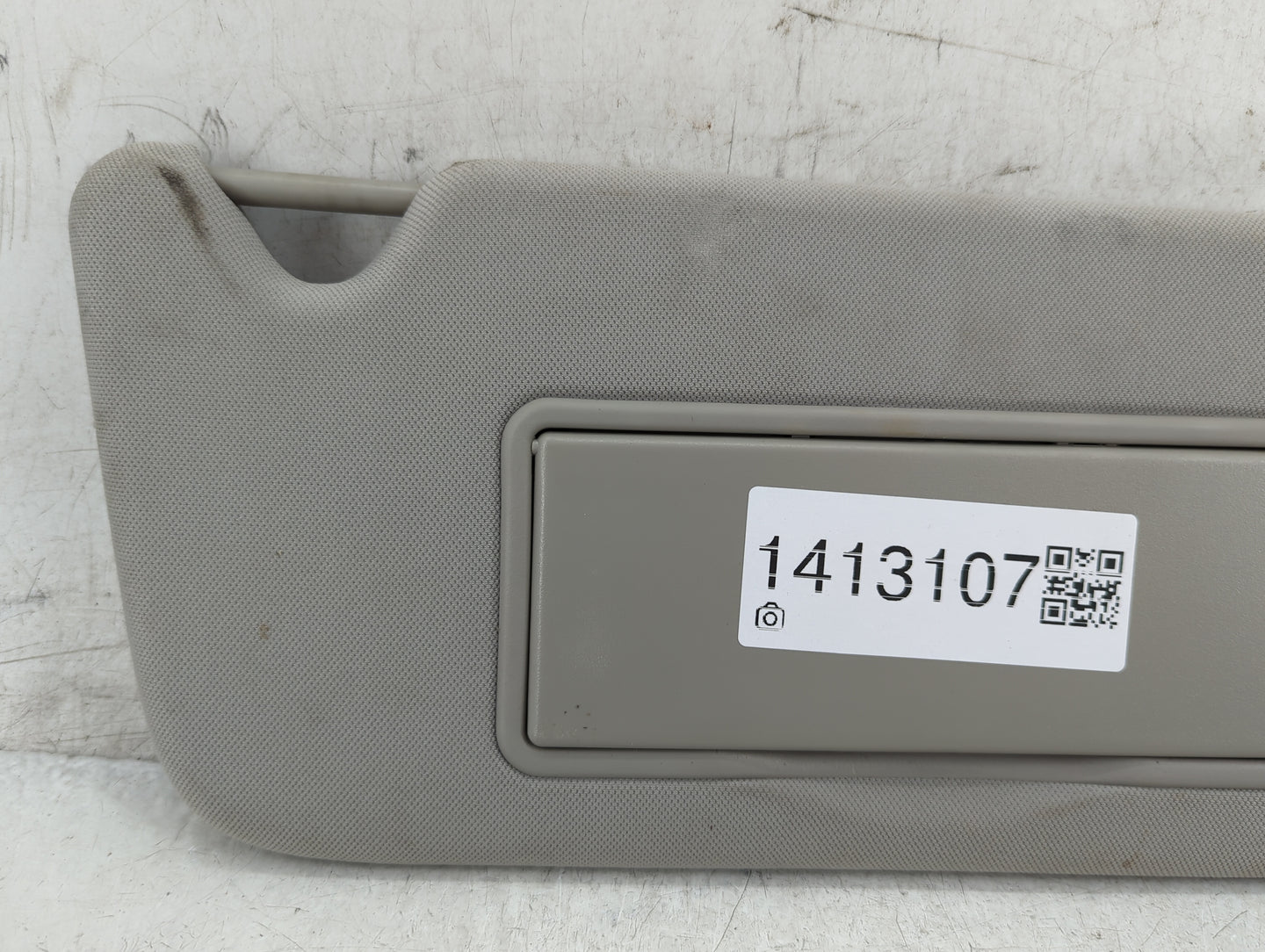 2006-2016 Chevrolet Impala Sun Visor Shade Replacement Passenger Right Mirror Fits OEM Used Auto Parts - Oemusedautoparts1.c