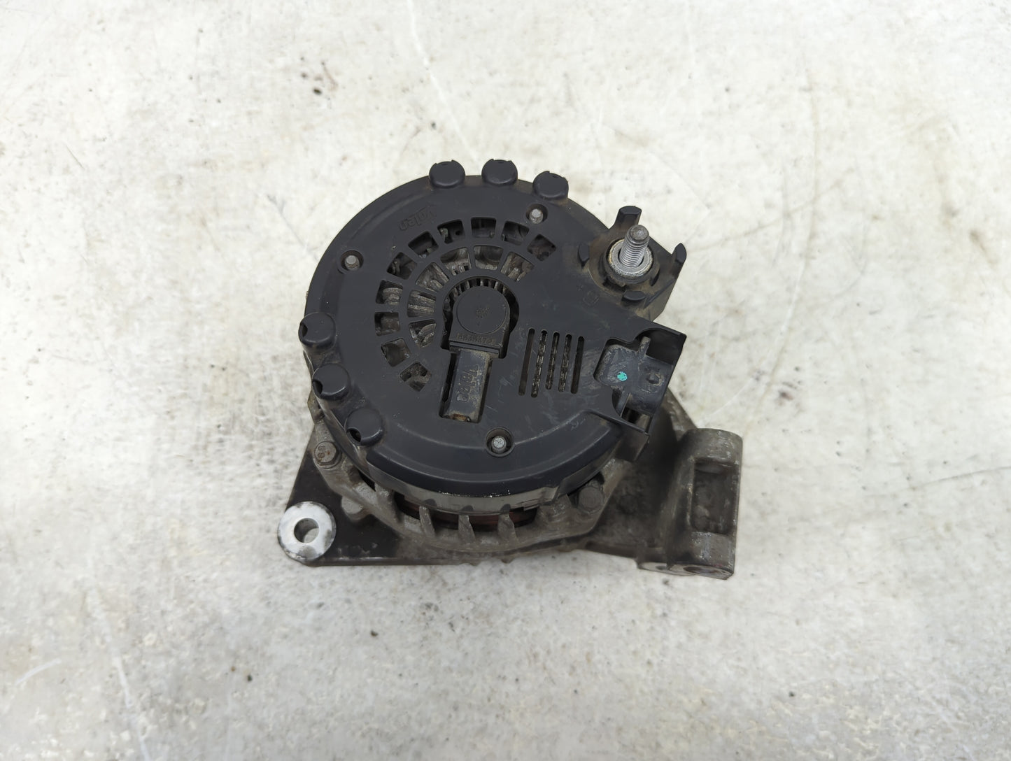 2012-2016 Chevrolet Impala Alternator Replacement Generator Charging Assembly Engine OEM P/N:13502585 Fits OEM Used Auto Par