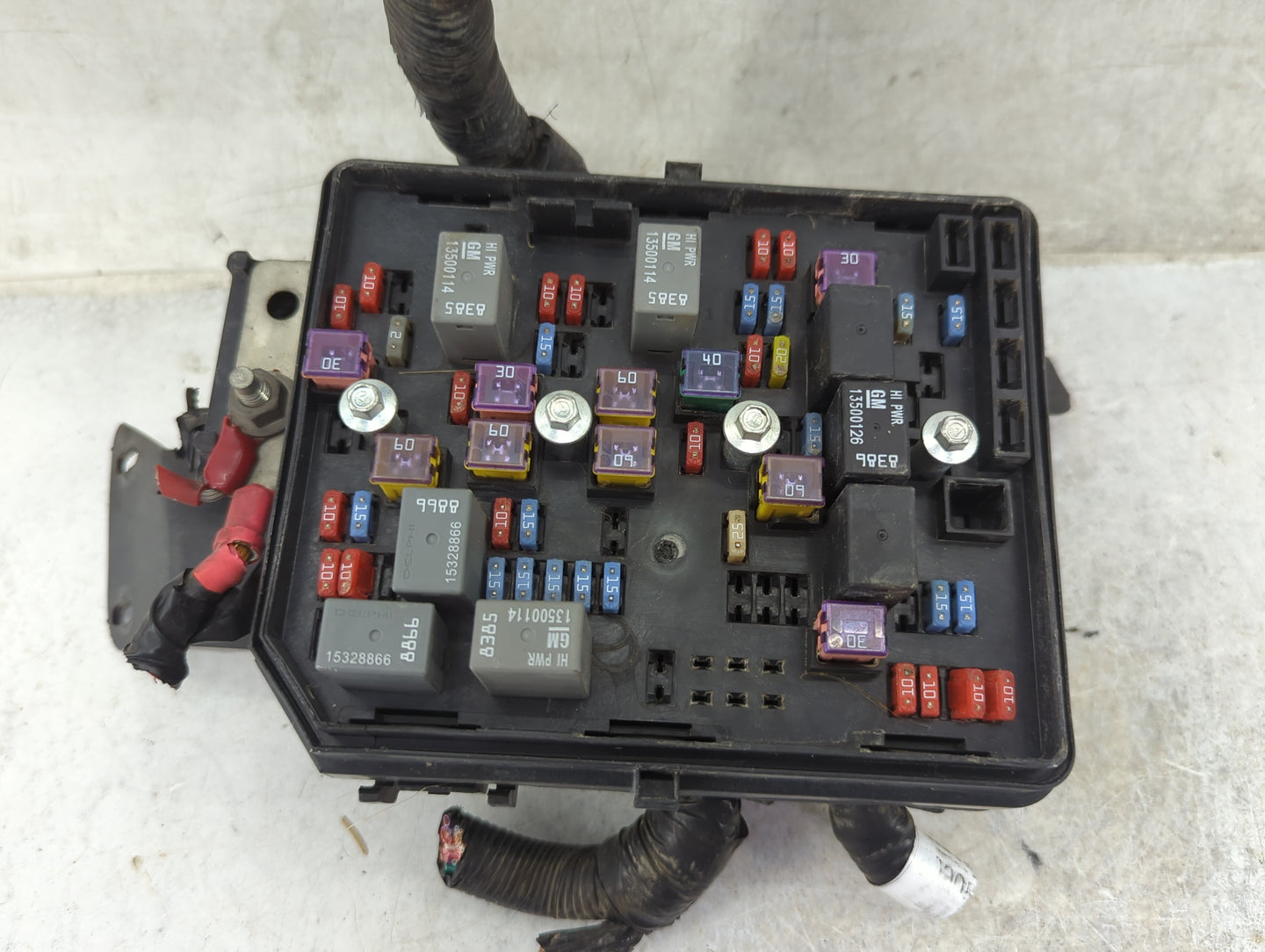 2012 Chevrolet Impala Fusebox Fuse Box Panel Relay Module P/N:15328866 13500114, 13500126 Fits OEM Used Auto Parts - Oemused
