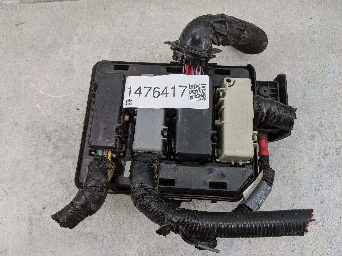 2012-2016 Chevrolet Impala Fusebox Fuse Box Panel Relay Module Fits Fits 2012 2013 2014 2015 2016 OEM Used Auto Parts - Oemu