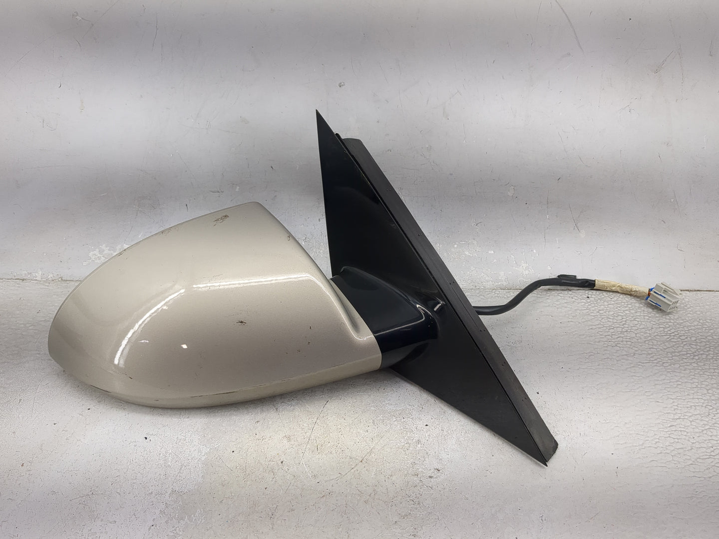2006-2016 Chevrolet Impala Passenger Side View Mirror - Right Door Mirror OEM Used - Oemusedautoparts1.com