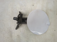 2012 Chevrolet Impala Fuel Tank Door Lid Gas Tank White - Oemusedautoparts1.com