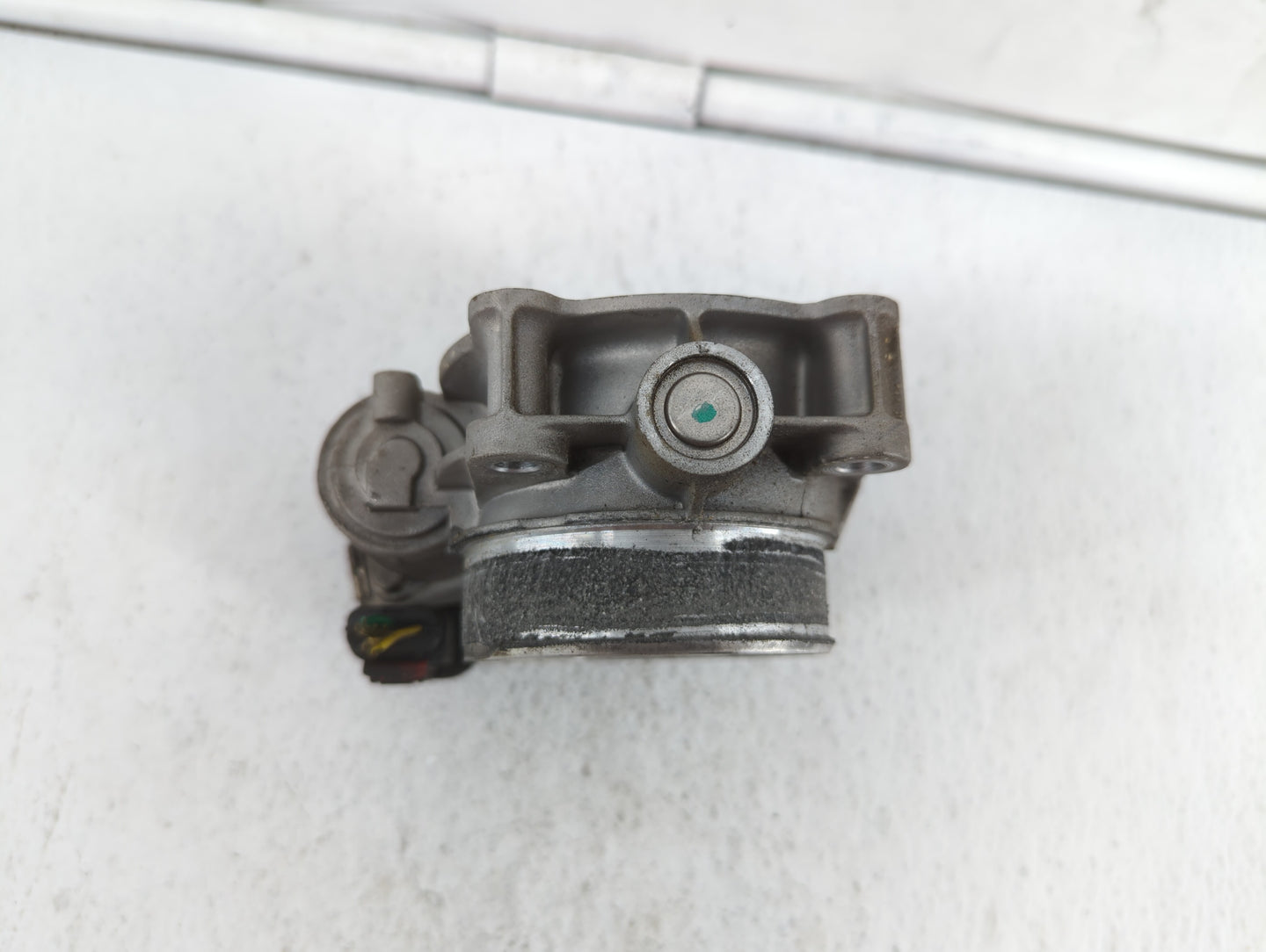 2012-2019 Chevrolet Impala Throttle Body P/N:12632172BA Fits Fits 2012 2013 2014 2015 2016 2017 2018 2019 OEM Used Auto Part