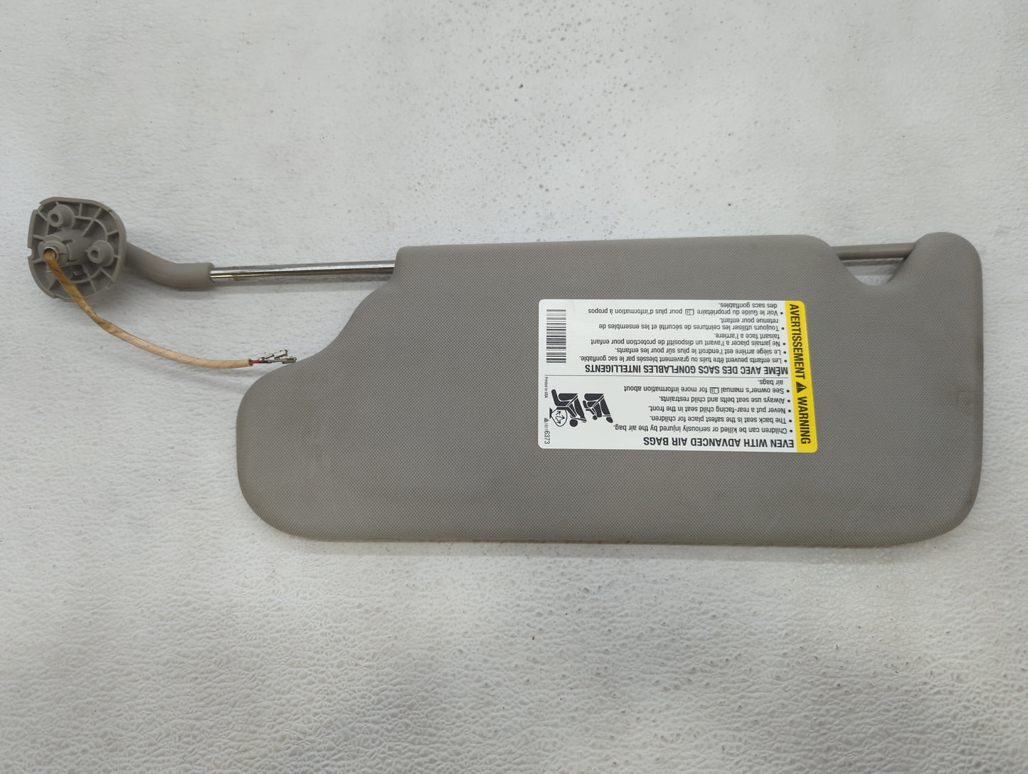 2006-2016 Chevrolet Impala Sun Visor Shade Replacement Passenger Right Mirror Fits OEM Used Auto Parts - Oemusedautoparts1.c