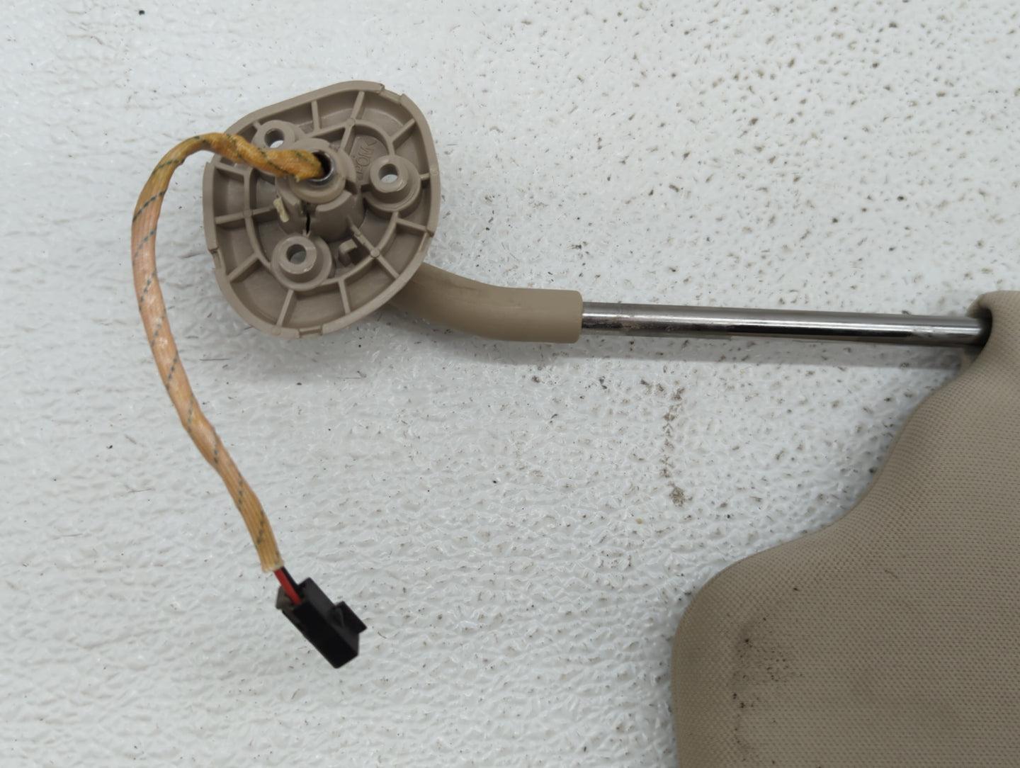 2006-2016 Chevrolet Impala Sun Visor Shade Replacement Passenger Right Mirror Fits OEM Used Auto Parts - Oemusedautoparts1.c