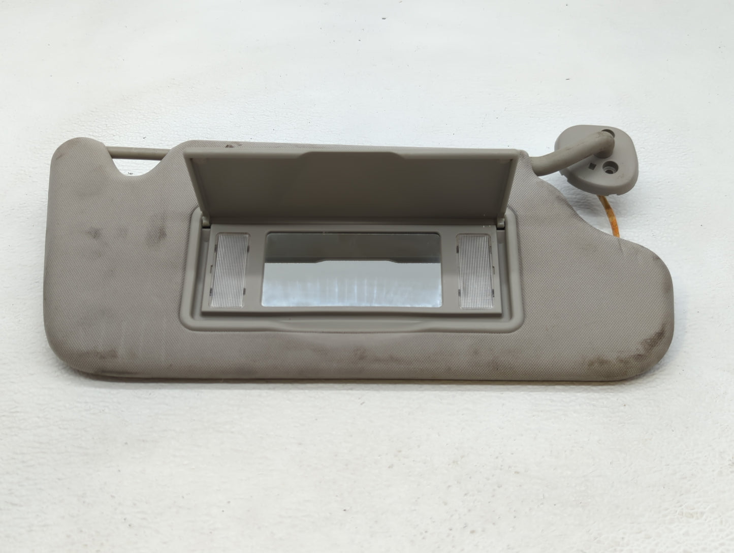 2006-2016 Chevrolet Impala Sun Visor Shade Replacement Passenger Right Mirror Fits OEM Used Auto Parts - Oemusedautoparts1.c