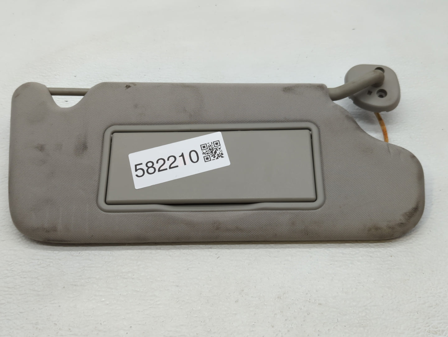 2006-2016 Chevrolet Impala Sun Visor Shade Replacement Passenger Right Mirror Fits OEM Used Auto Parts - Oemusedautoparts1.c