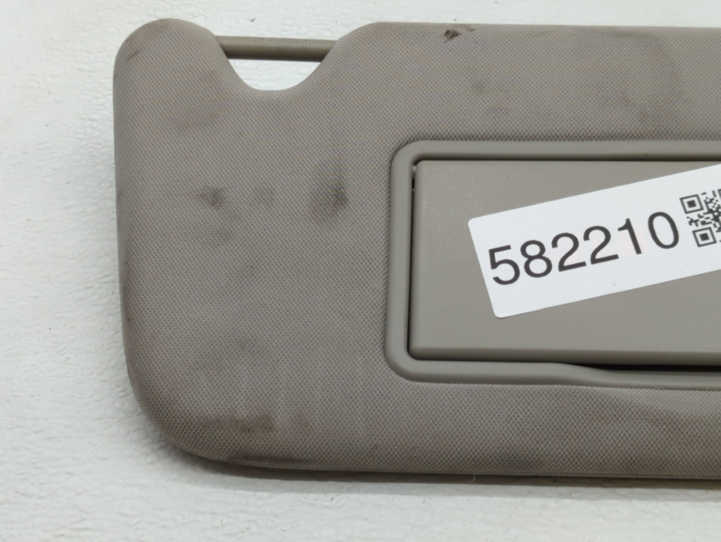 2006-2016 Chevrolet Impala Sun Visor Shade Replacement Passenger Right Mirror Fits OEM Used Auto Parts - Oemusedautoparts1.c