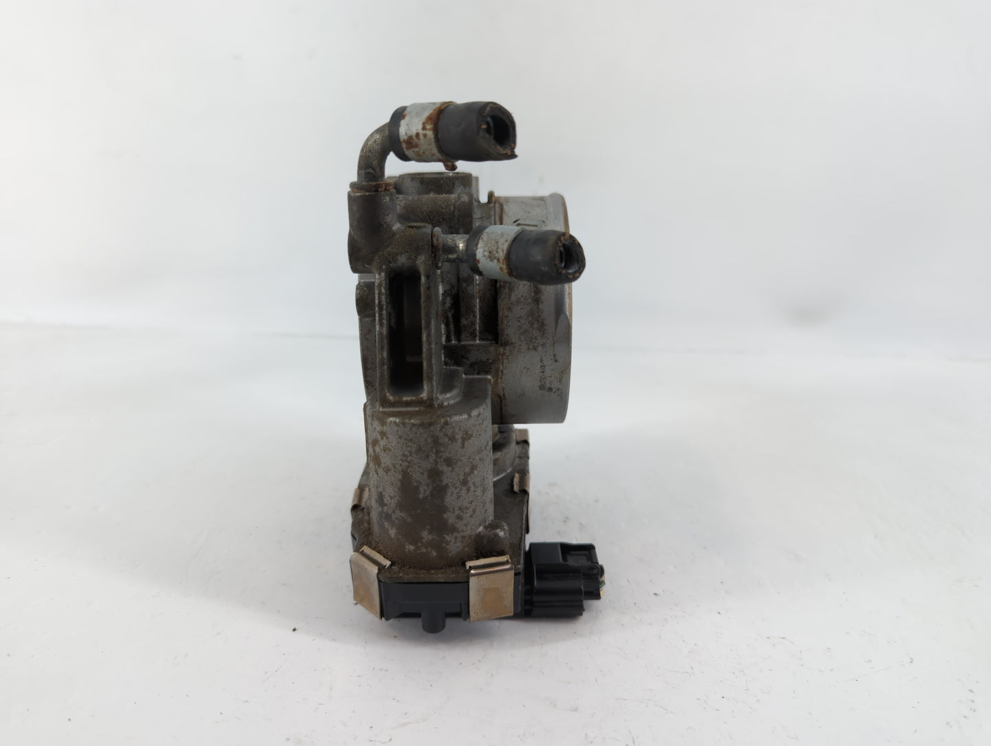 2012-2020 Chevrolet Impala Throttle Body P/N:A9412H Fits Fits 2012 2013 2014 2015 2016 2017 2018 2019 2020 2021 2022 OEM Use