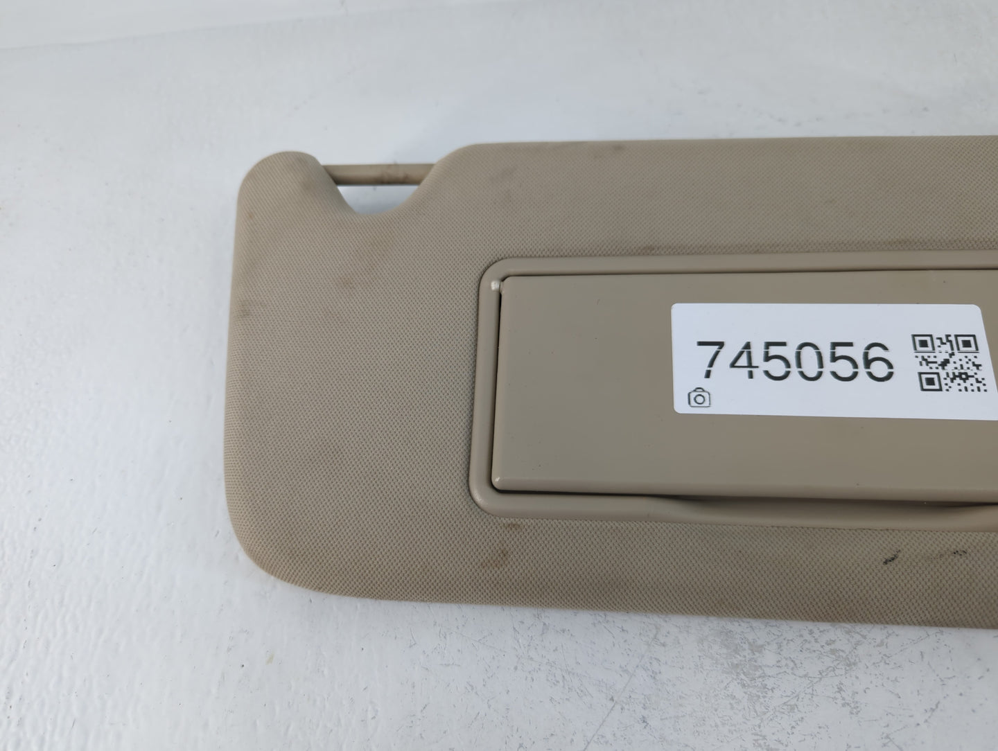 2006-2016 Chevrolet Impala Sun Visor Shade Replacement Passenger Right Mirror Fits OEM Used Auto Parts - Oemusedautoparts1.c