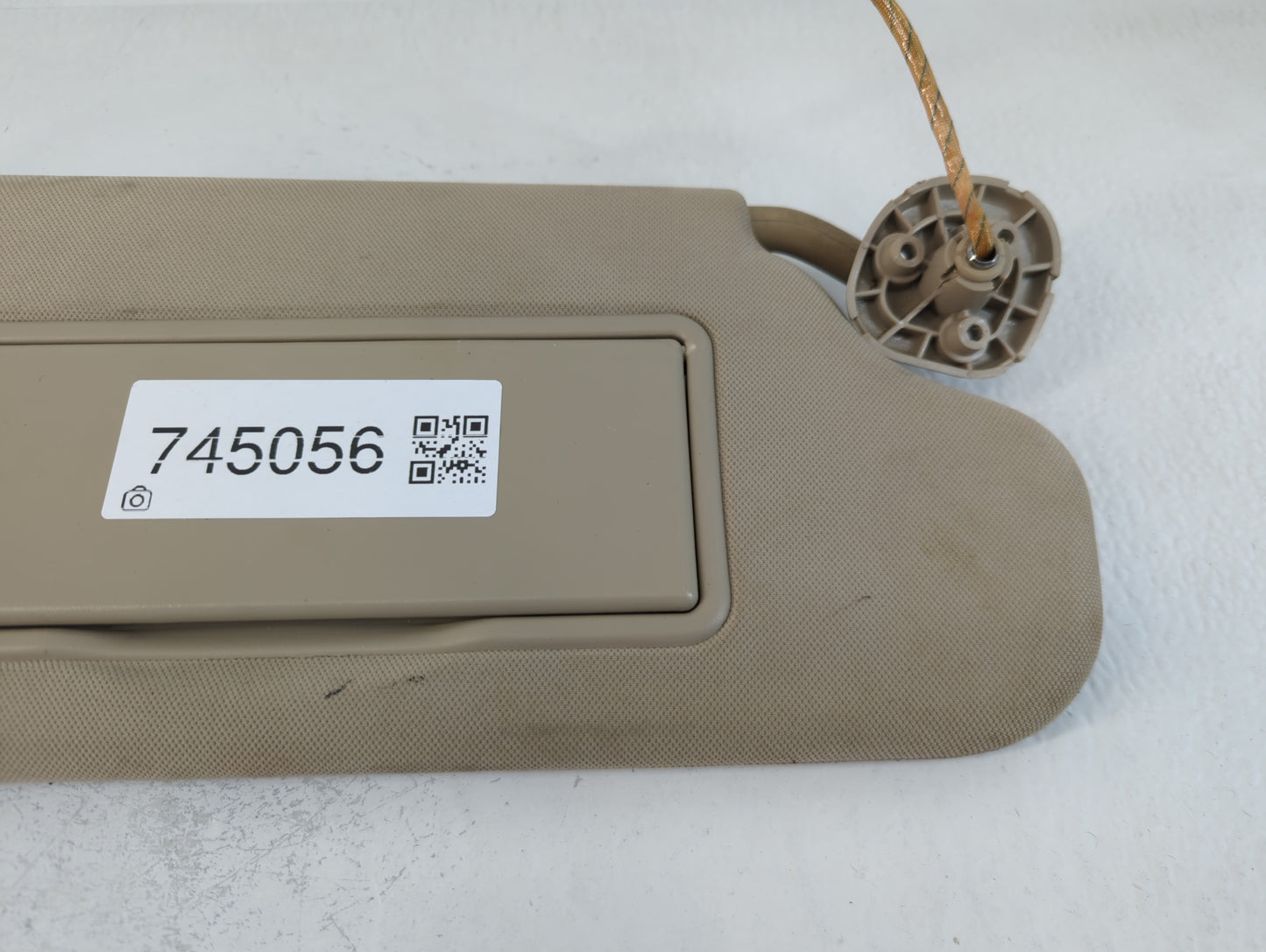 2006-2016 Chevrolet Impala Sun Visor Shade Replacement Passenger Right Mirror Fits OEM Used Auto Parts - Oemusedautoparts1.c