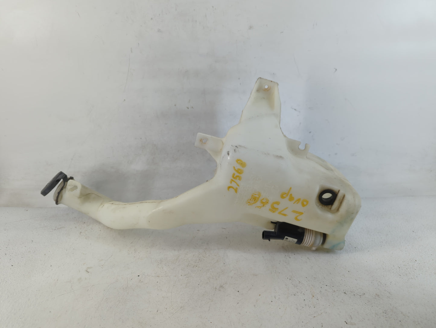 2006-2016 Chevrolet Impala Windshield Washer Fluid Reservoir Bottle Oem - Oemusedautoparts1.com