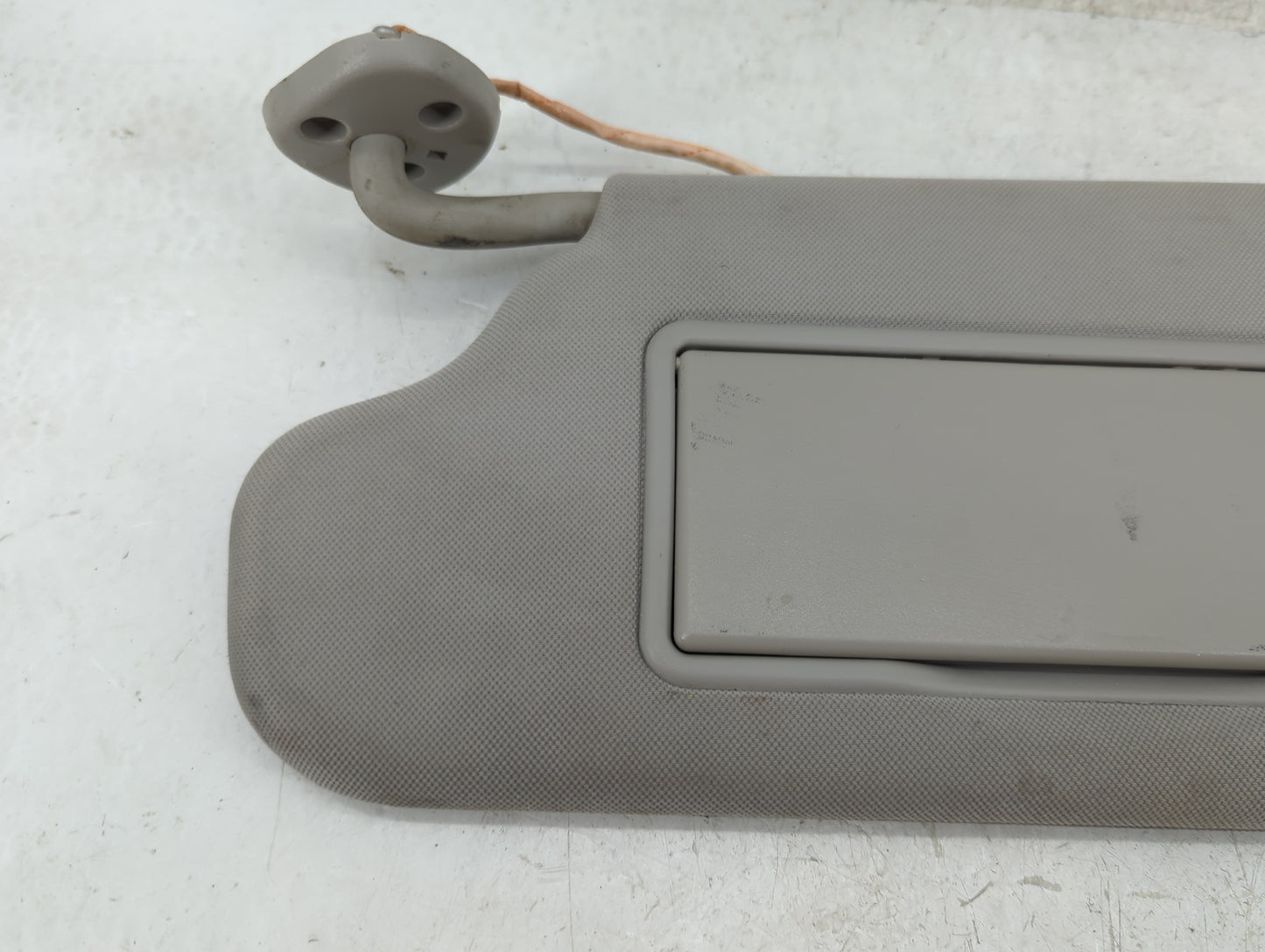 2006-2016 Chevrolet Impala Sun Visor Shade Replacement Driver Left Mirror Fits OEM Used Auto Parts - Oemusedautoparts1.com