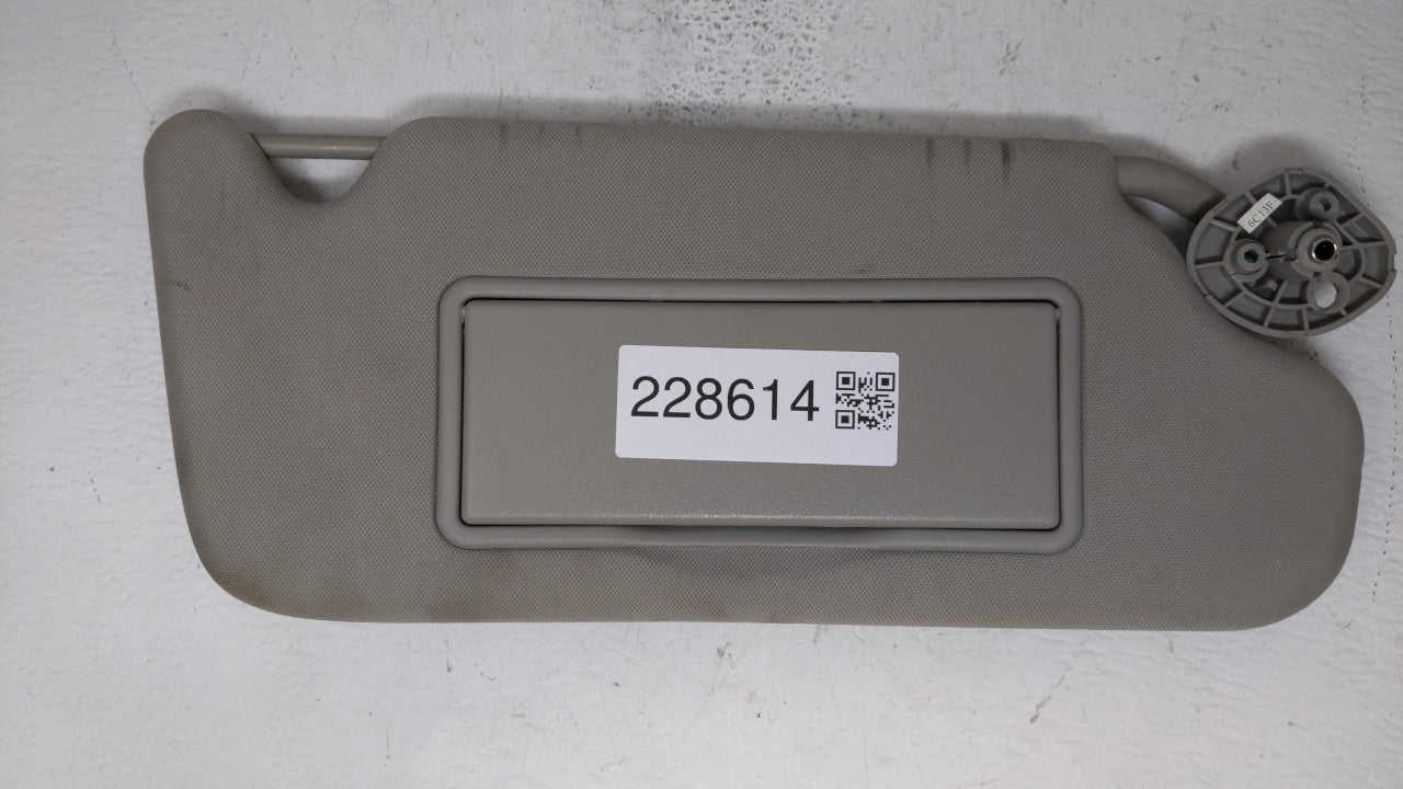 2012 Chevrolet Impala Sun Visor Shade Replacement Passenger Right Mirror Fits OEM Used Auto Parts - Oemusedautoparts1.com