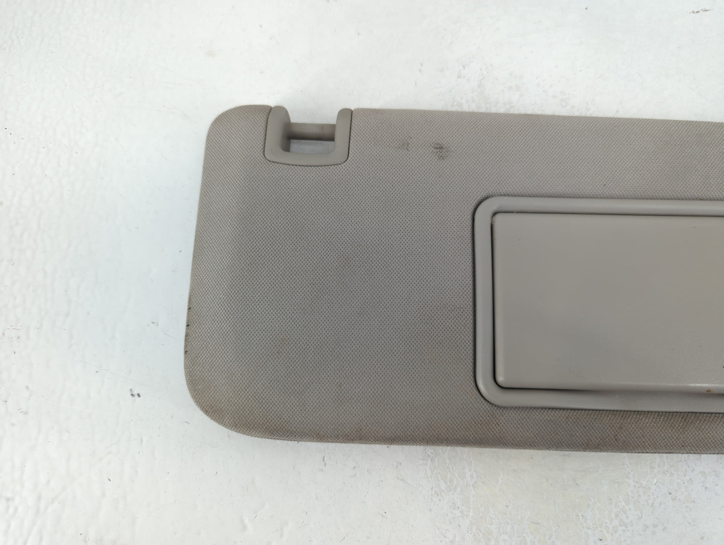 2004-2012 Chevrolet Malibu Sun Visor Shade Replacement Passenger Right Mirror Fits Fits 2004 2005 2008 2009 2010 2011 2012 O